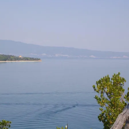 Magnolia شقة Vrasná