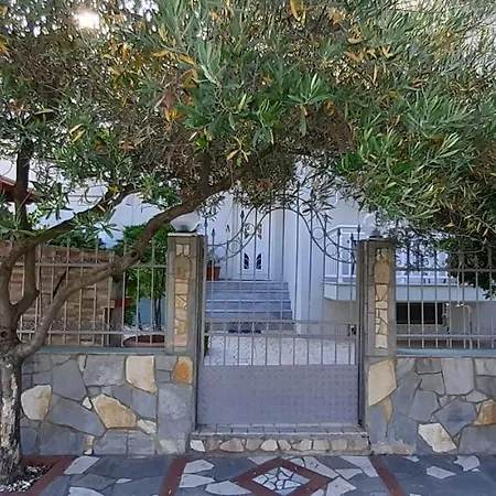 Chrysoula Apartment